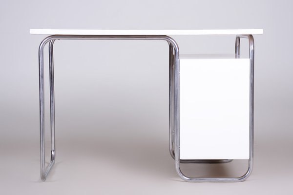 White Tubular Bauhaus Writing Desk in Chrome-Plated Steel to the High Gloss attributed to Robert Slezak, Czech, 1930s-WHY-1772620