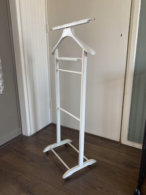 White Valet Stand in the Style of Ico & Luisa Parisi for Fratelli Reguitti, 1960s-DE-1299826