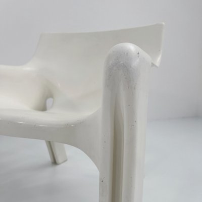 White Vicario Lounge Chairs by Vico Magistretti for Artemide, 1970s, Set of 2-WZS-2031468