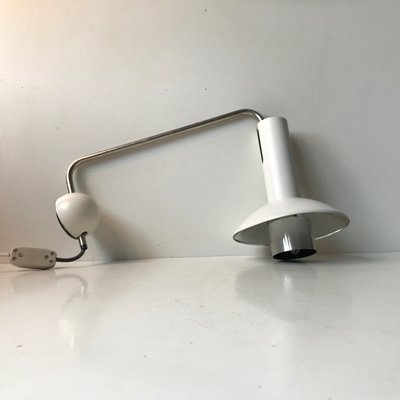 White Wall Lamp from Louis Poulsen, 1970s-LCR-968925