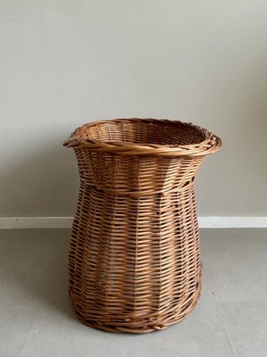 Wicker Cat Bed, Basket with Chat Bizarre Label, 1970s-LL-2040989