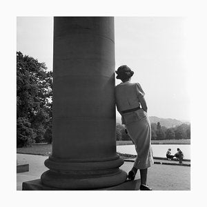 Woman Leaning on Column Cannstatt, Stuttgart Germany, 1935-DYV-988146