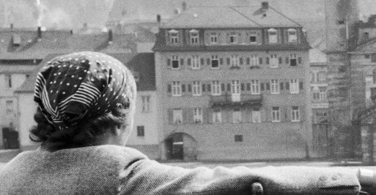 Woman Sitting at Neckar on Bench Heidelberg, Germany 1936, Printed 2021-DYV-990659