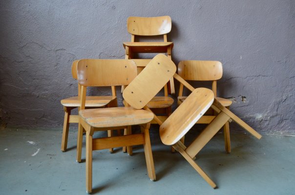 Wooden Childrens Chair, 1960s-AIU-625312