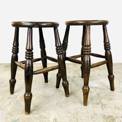 Wooden Stool with Twisted Legs-LCQ-1331055