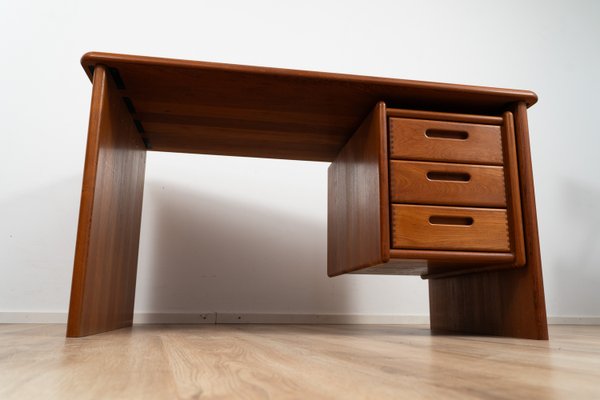 Writing Desk by Dyrlund, 1970s-GE-2021170