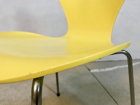 Yellow Danish Series 7 Stackable Model 3107 Dining or Desk Chair by Arne Jacobsen for Fritz Hansen, 1955-JP-948897