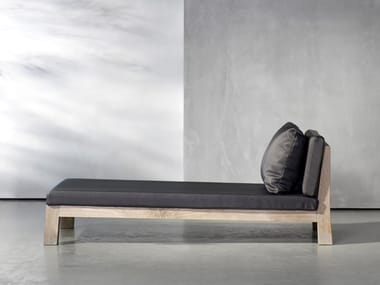 GIJS - Upholstered fabric Garden daybed by Piet Boon