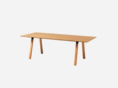 PLANIA - Rectangular oak table by Inclass