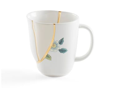 KINTSUGI - Porcelain and golden mug (Request Info)