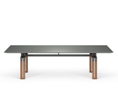 PASO DOBLE - Meeting table by I 4 Mariani