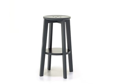 ROND 16 - High oak stool with footrest by Very Wood
