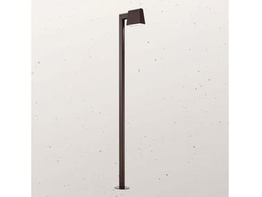 SAINT TROPEZ Z3C1 - LED painted metal garden lamp post by Il Fanale