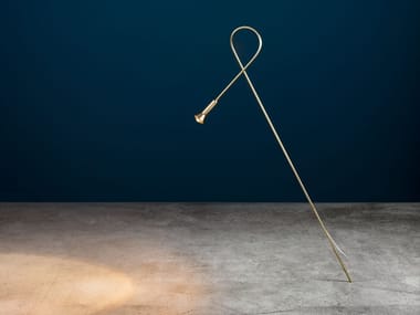 SYPHADUEPASSI - LED brass garden lamp post by Catellani & Smith