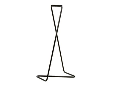 Z10 - Steel coat stand by Tecta