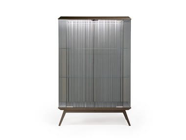 LONDON - Display cabinet with integrated lighting by Reflex