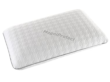 MAGNIPROTECT STANDARD - Breathable Memoform pillow with removable cover by Magniflex