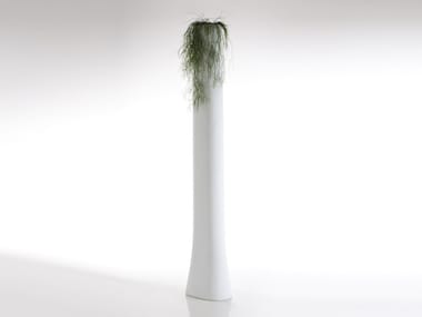 BONES - High resin garden vase by Vondom