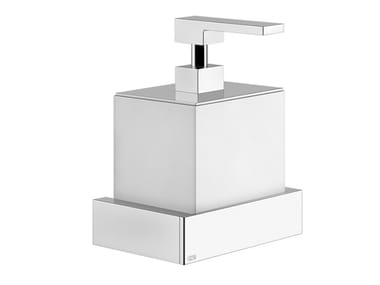RETTANGOLO - Wall mounted soap dispenser in resin and brass by Gessi