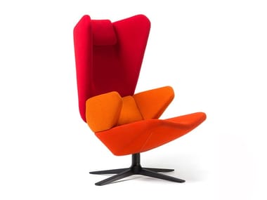 TRIFIDAE - Wing fabric armchair with 4-spoke base by Prostoria